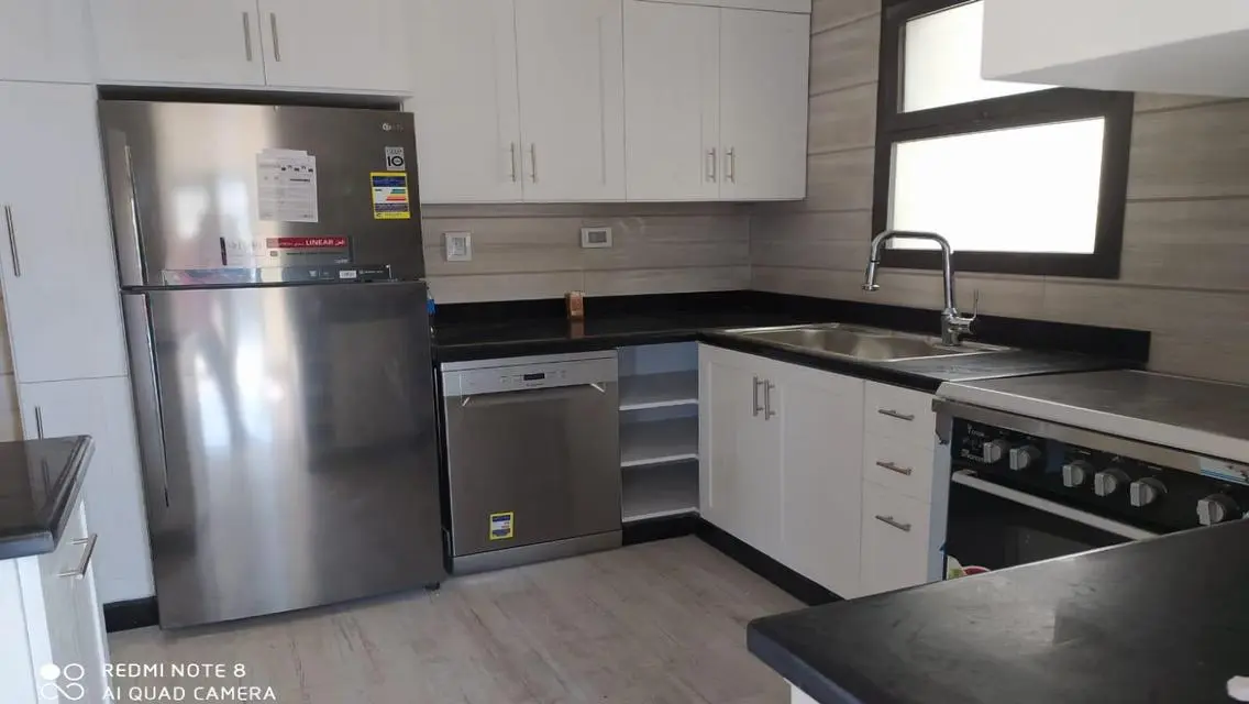 For Rent Penthouse View Main Park AT Eastown Sodic