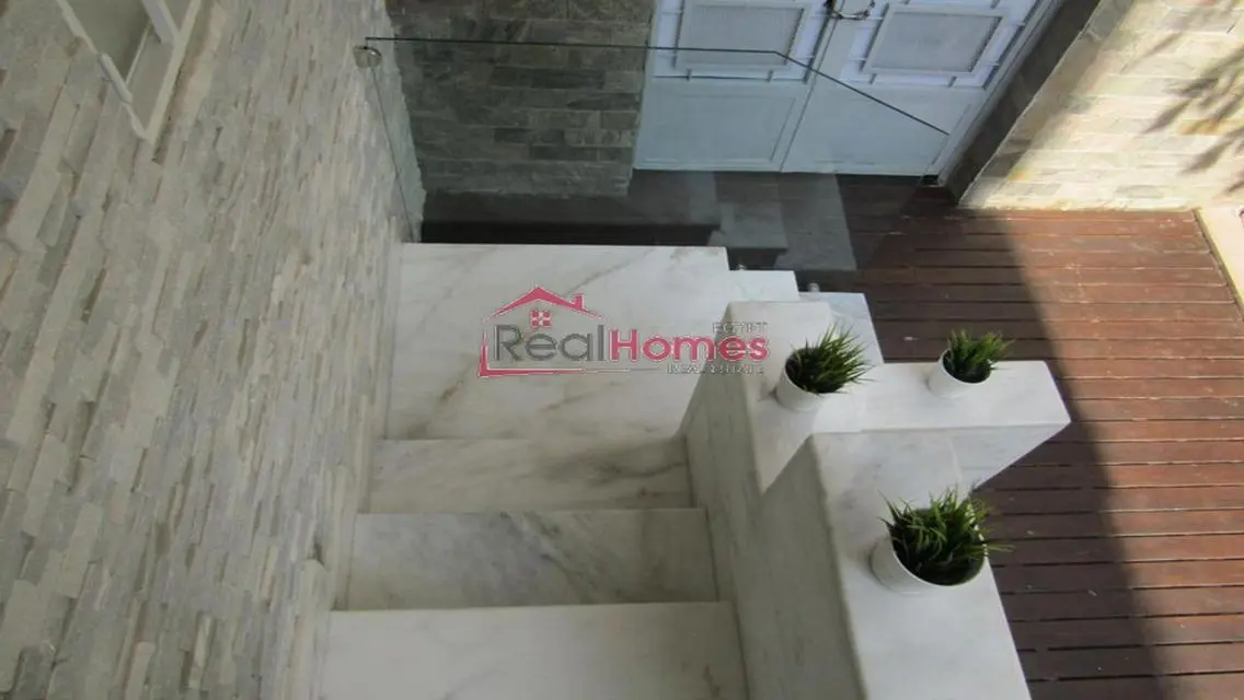 Ultra modern ground floor apartment in zamalek