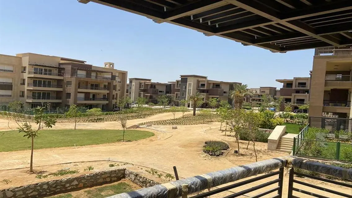 Apartment Westridge on land scape Super lux .
