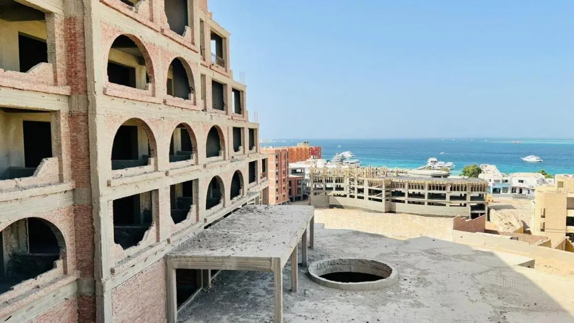 Sea view 1-Bedroom Apartment in Stone Heights