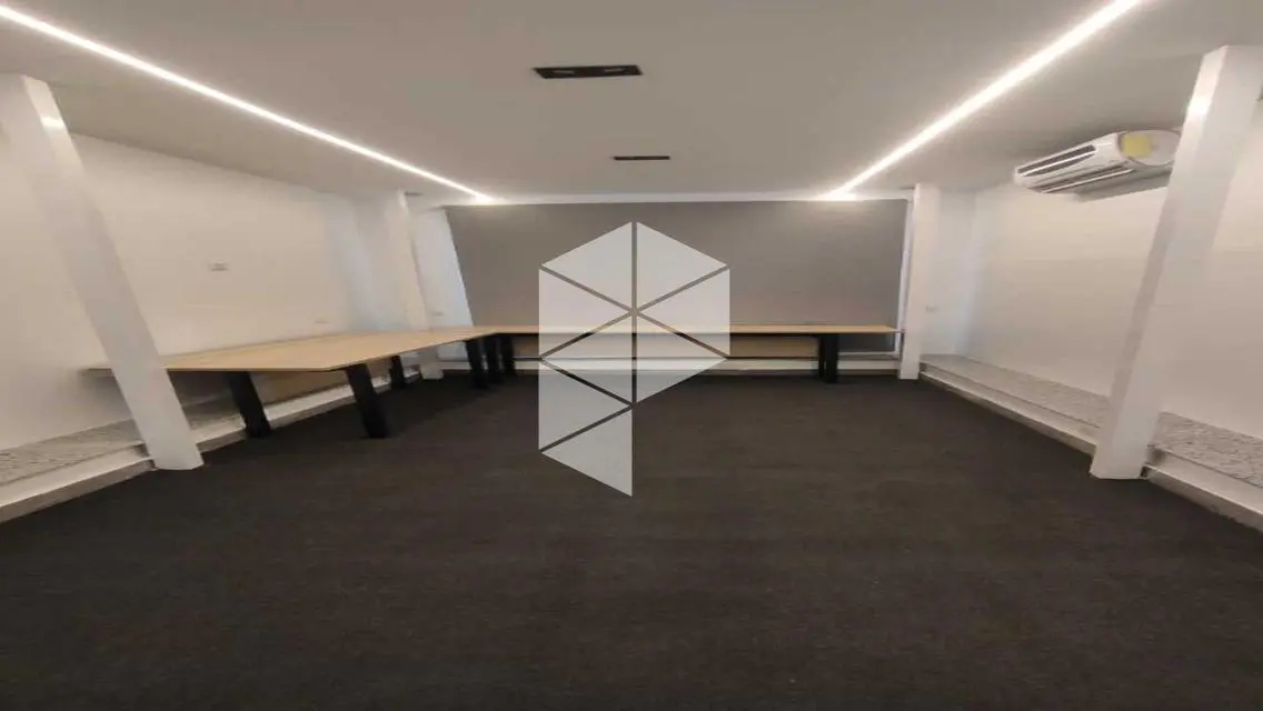 Office 350m finished for rent in New Cairo