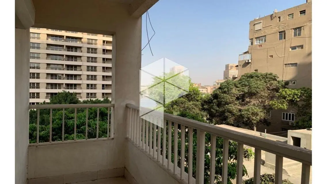 3bed apartment semi furnished  for rent in zamalek