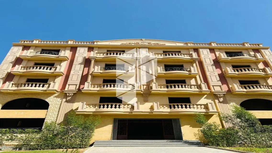 185 sqm Apartment for Sale, Near Waterway