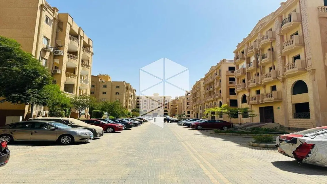185 sqm Apartment for Sale, Near Waterway