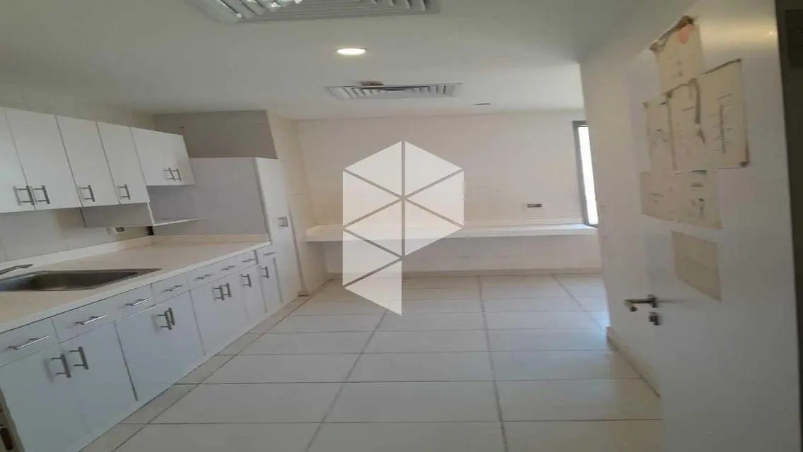 office for Rent 600 m the Best price &amp; Great view