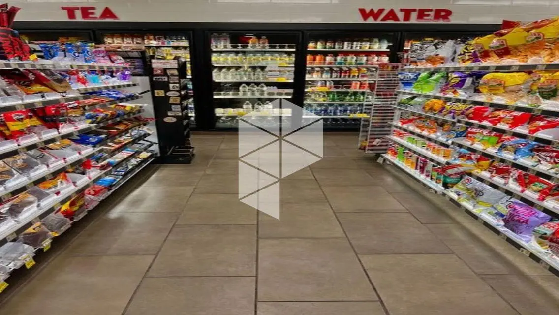 Supermarket for rent 792  m2  fully finished  &amp; AC