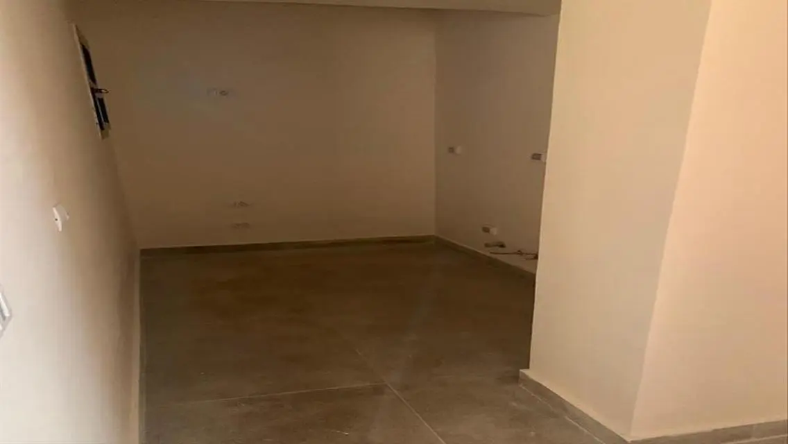 Prime Location Finished Apartment Trio Gardens