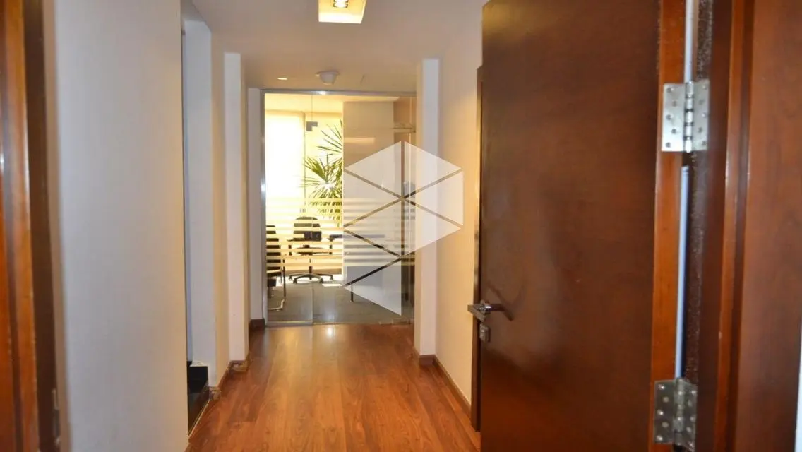 office for Rent 500 m  the Best price &amp; Great view