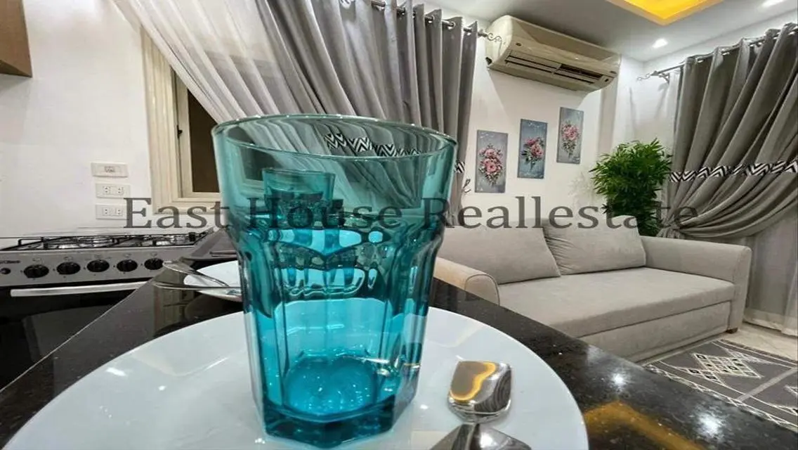 استديو  بجنوب الأكاديمية ج   قرب التسعين والخدمات
