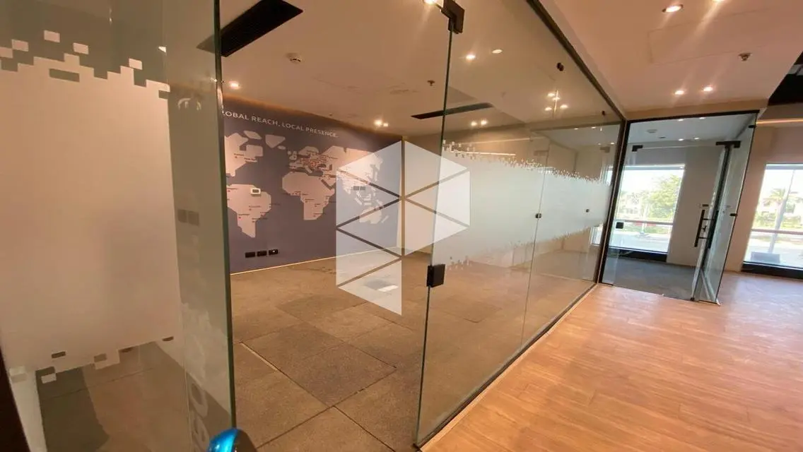office 250m for rent fully finished directly 90