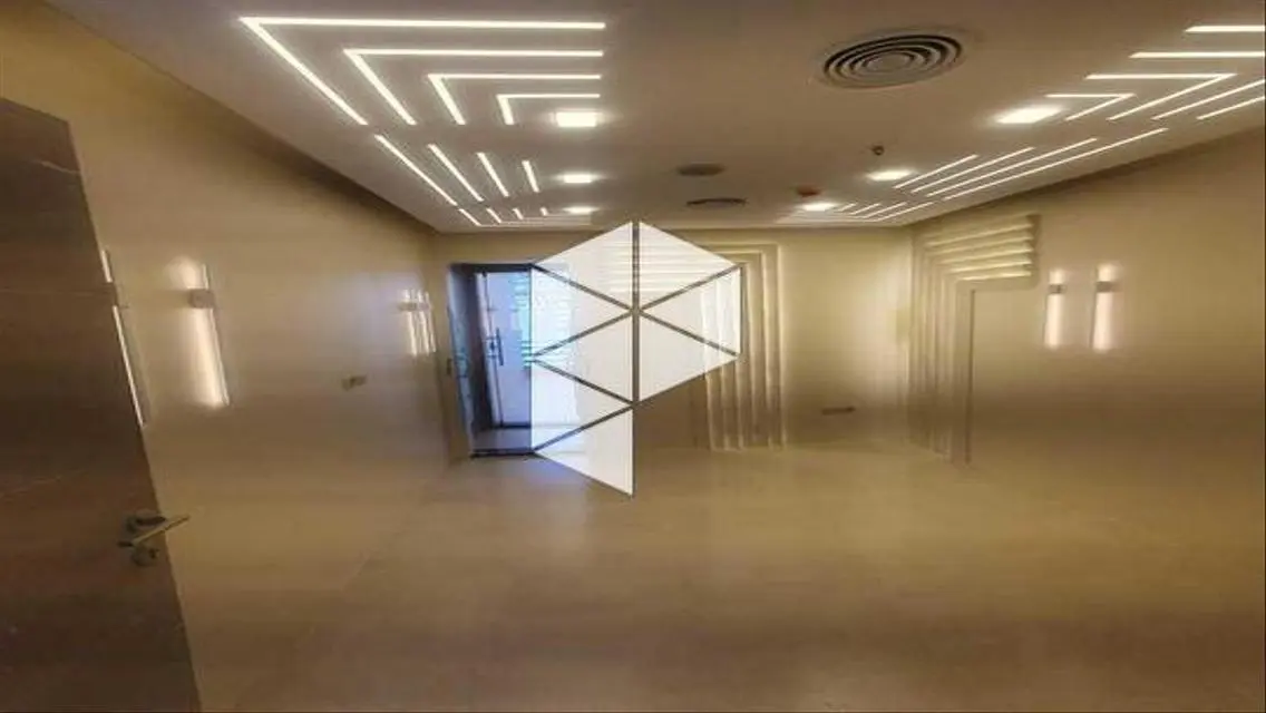 finished office 54m in the bank destric new cairo