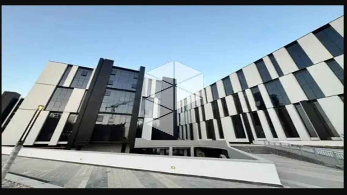 office 96m for rent - special price - Hyde Park