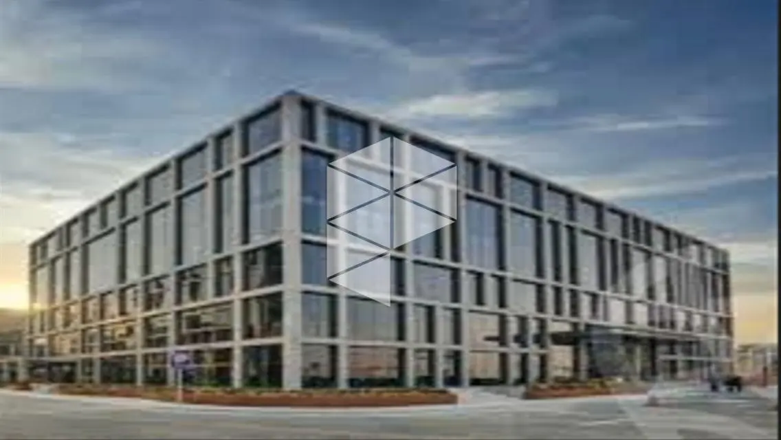 office for rent 250m finished in Fifth Settlement