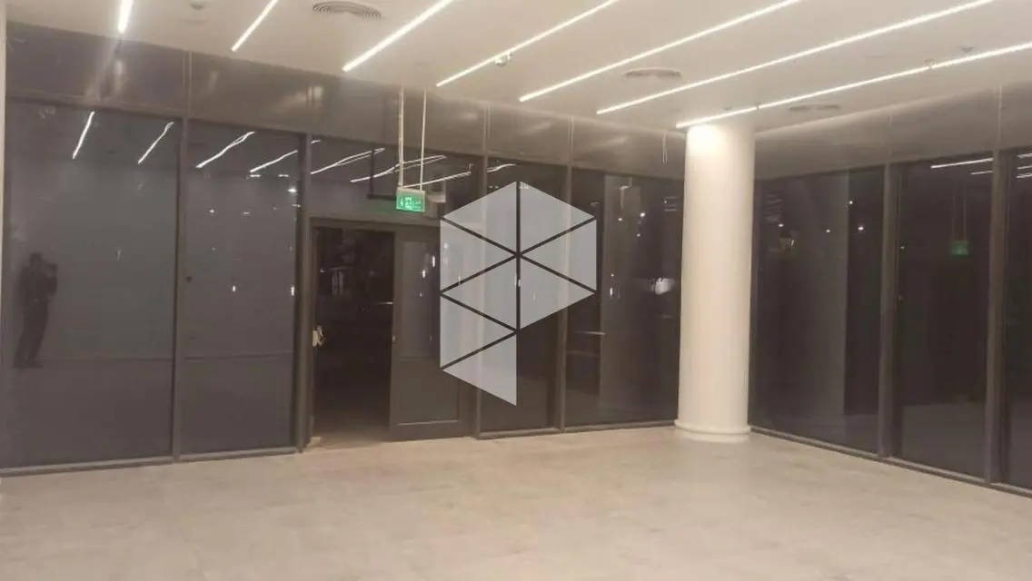 Office 118m for rent finished in Sodic  New Cairo