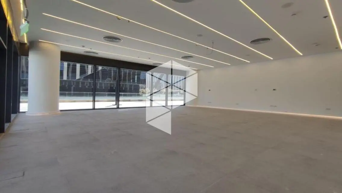 Office 118m for rent finished in Sodic  New Cairo