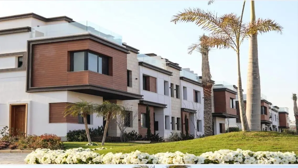 Townhouse villa in Azzar Fifth Settlement
