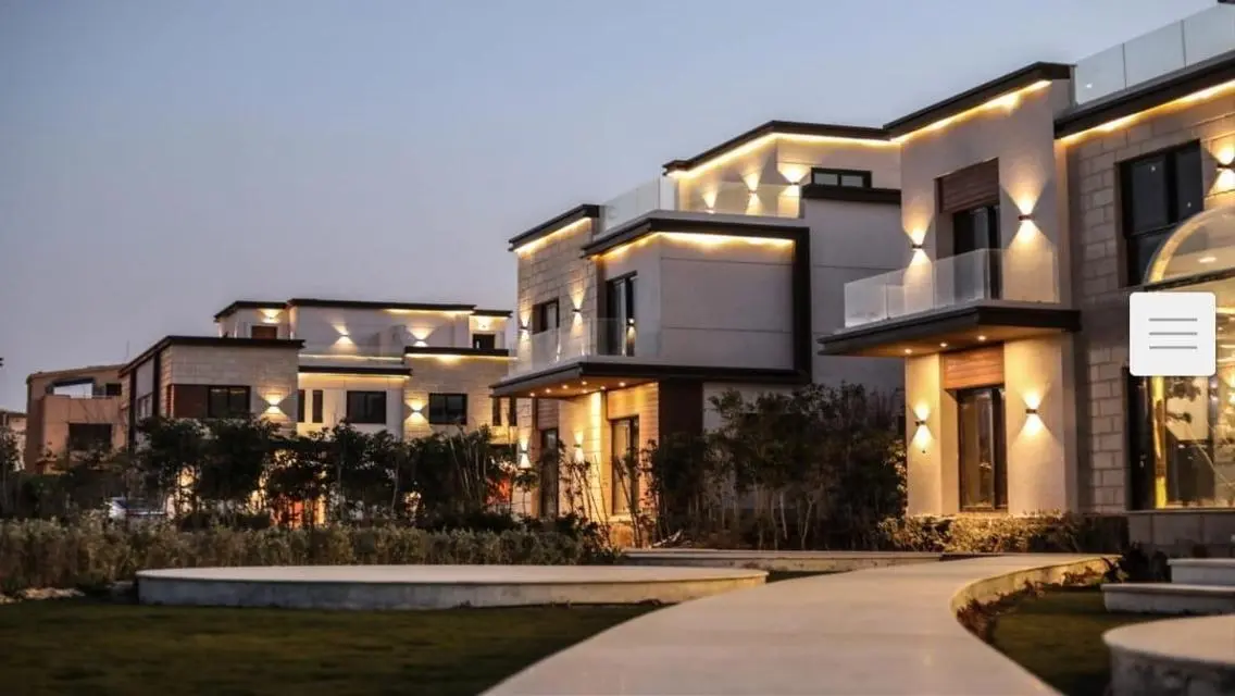Townhouse villa in Azzar Fifth Settlement