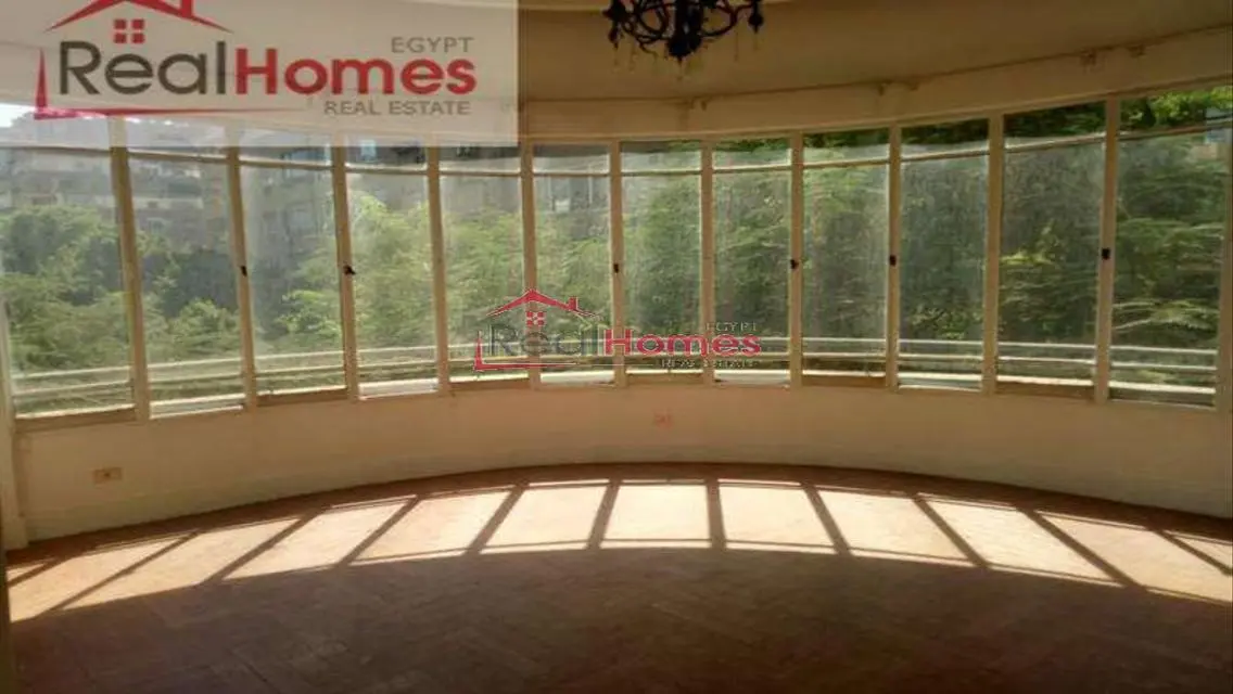 Bright apartment with terrace for rent in zamalek