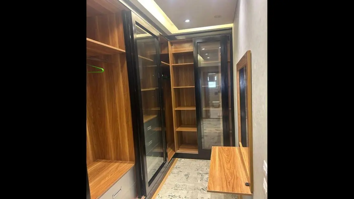 Apartment rent fully furnished Banfsaj 10 Villas