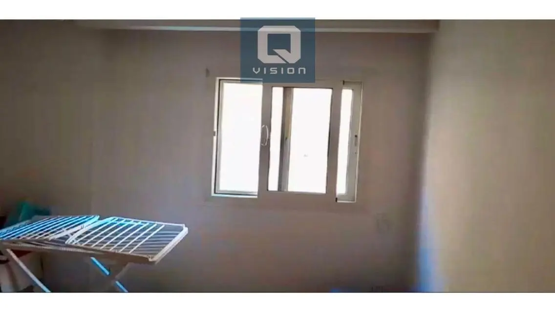 Apartment for sale in 50th street.
