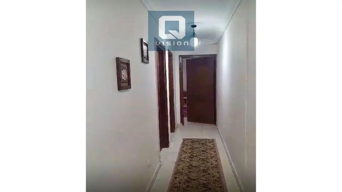 Apartment for sale in 50th street.