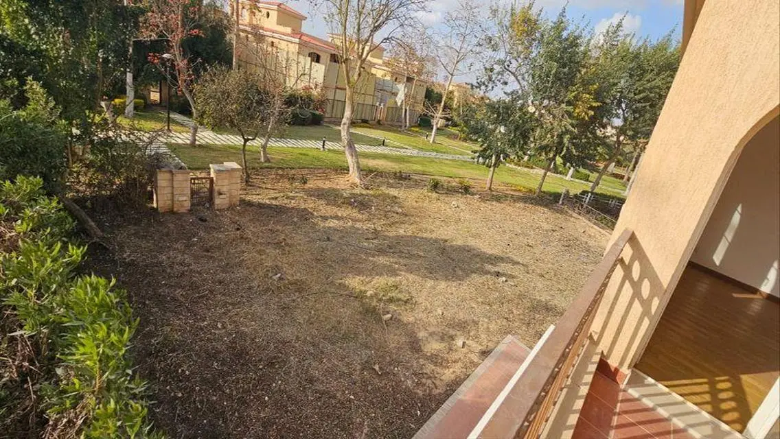 فيلا للبيع بمدينتي نموذج H  بمساحه ارضي مميزه جدا