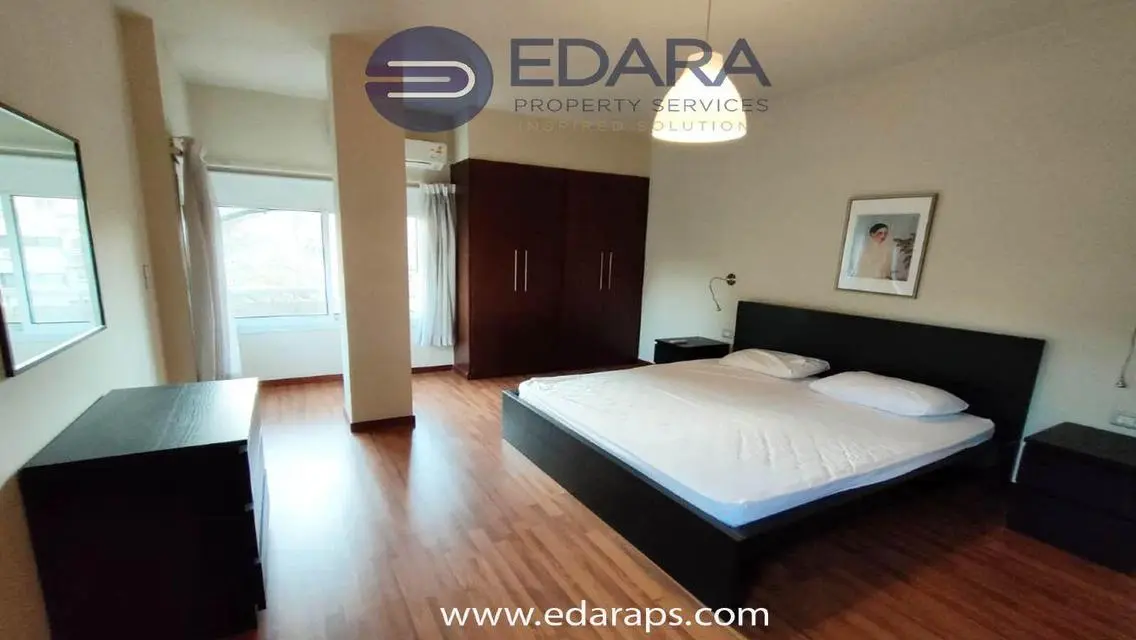 Spacious Three-bedroom Apartment Rental in Degla