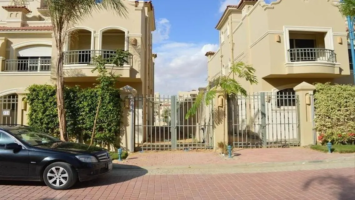 Luxurious 4-Bedroom Villa with Private Pool and Garden