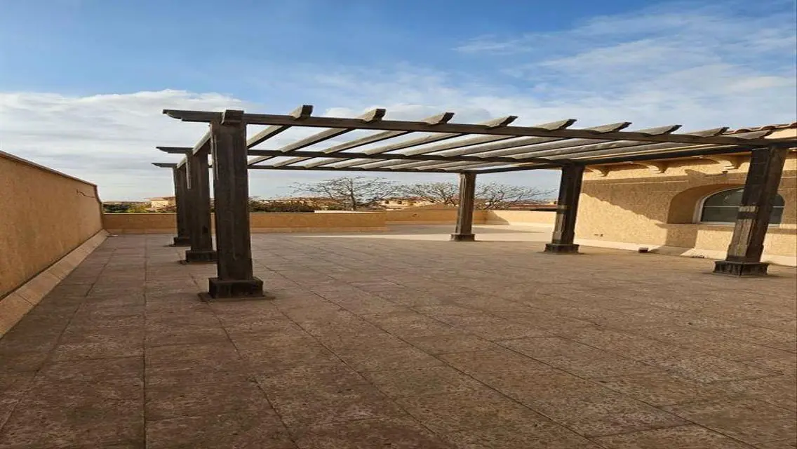 فيلا لقطه للبيع كاش مدينتى نموذج H خالصه الثمن