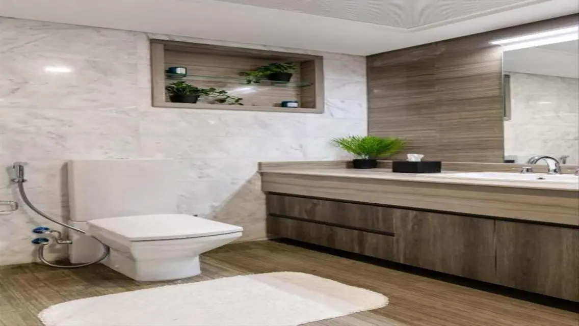Receive a hotel suite with DP Invest with Hilton .