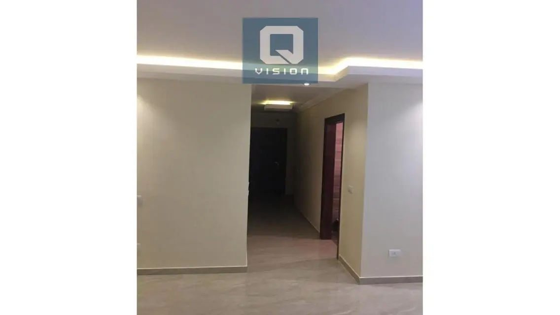 Unique apartment for rent in the tenth sector.