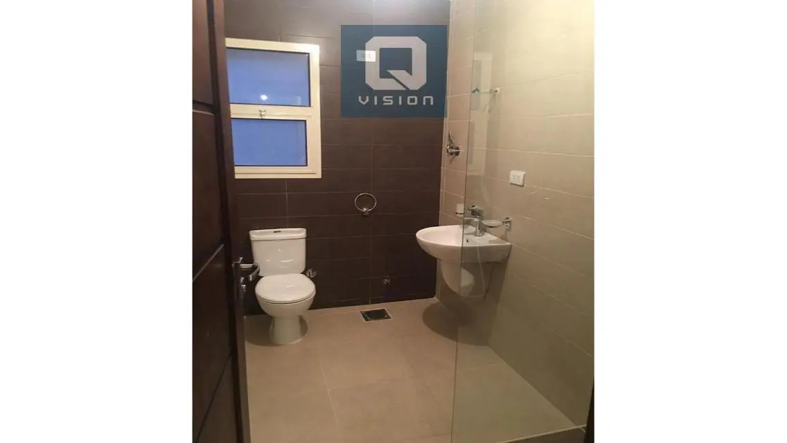 Unique apartment for rent in the tenth sector.