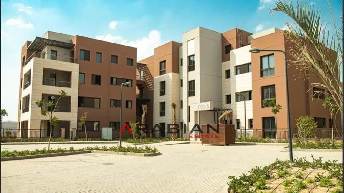 Pay 850k immadiate deliver  apt with inst-7y