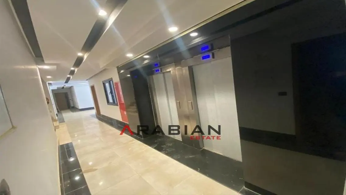 شقة  250م بمقدم 10% قسط ع 10سنين