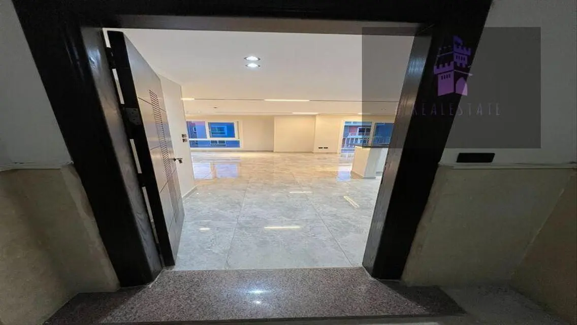 Unique City Center Offer - Exceptional Apartment with Multiple Amenities