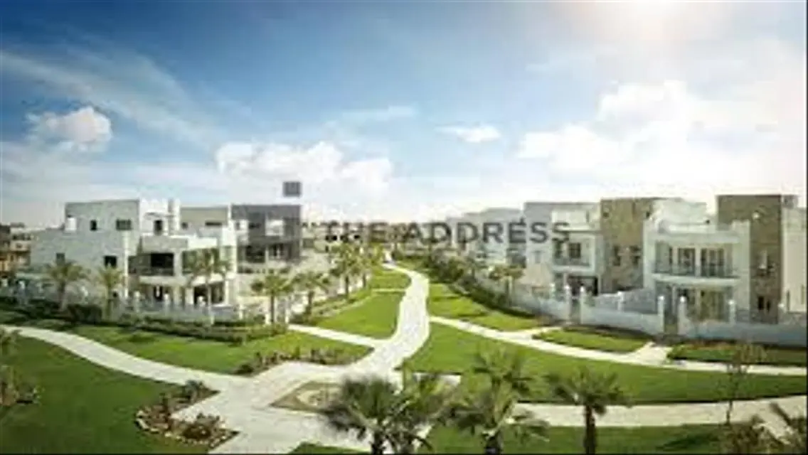 Luxury apartment in the market 4 bedrooms
