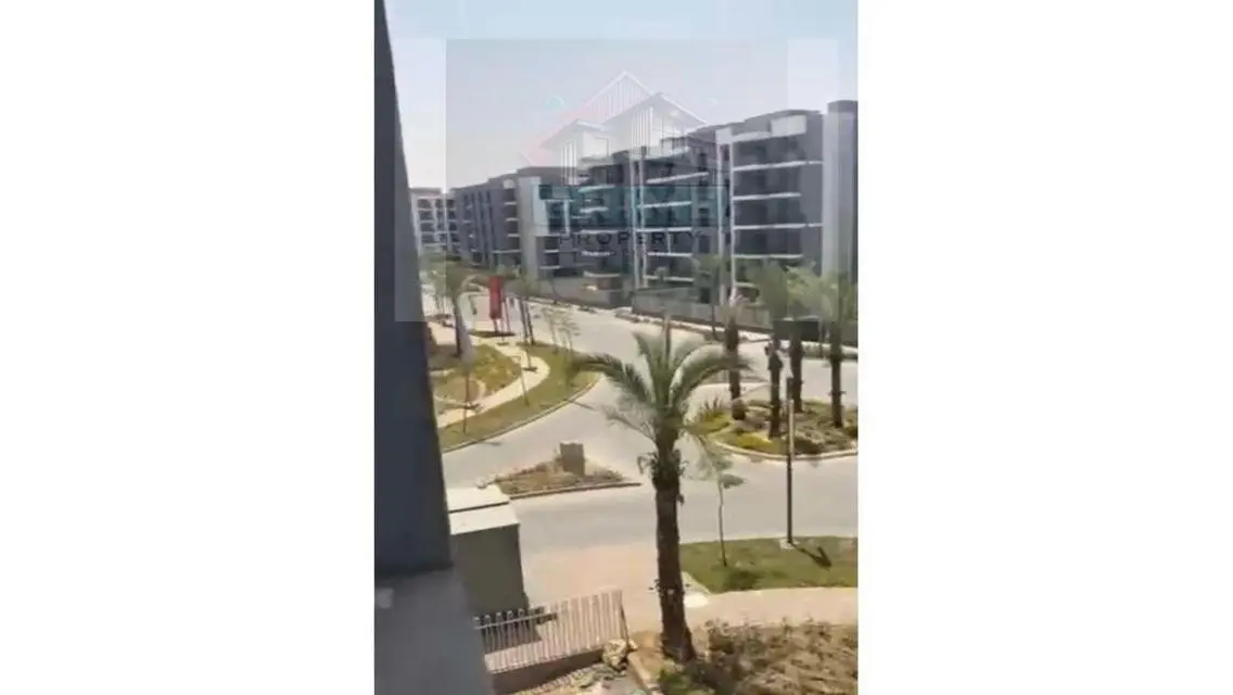 شقة غير مفروشة للبيع في صن كابيتال بحدائق أكتوبر