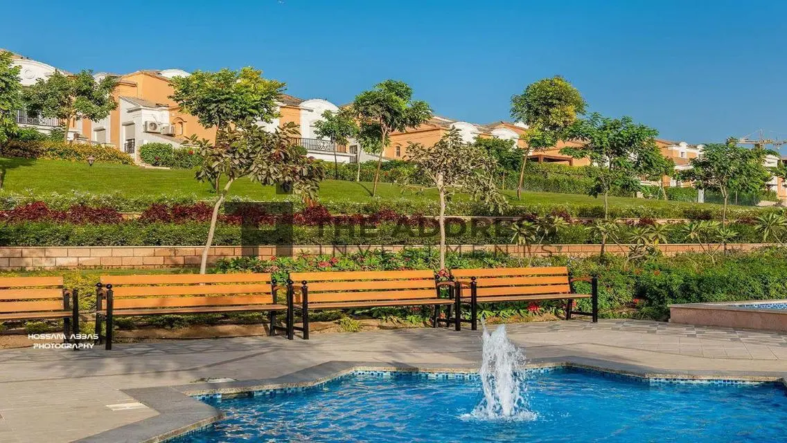 The cheapest townhouse in Golden Square Layan