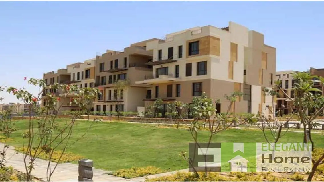 Semi furnished apartment + garden rent at Eastown