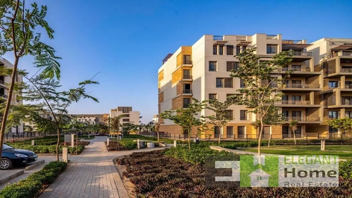 Semi furnished apartment + garden rent at Eastown