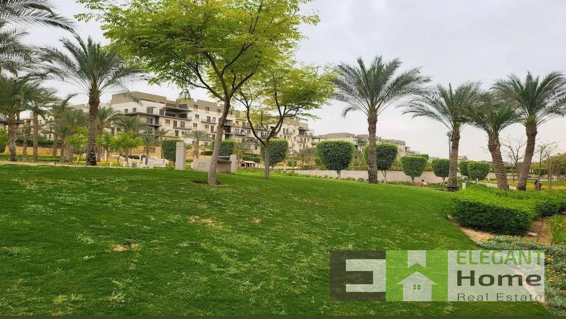 Semi furnished apartment + garden rent at Eastown