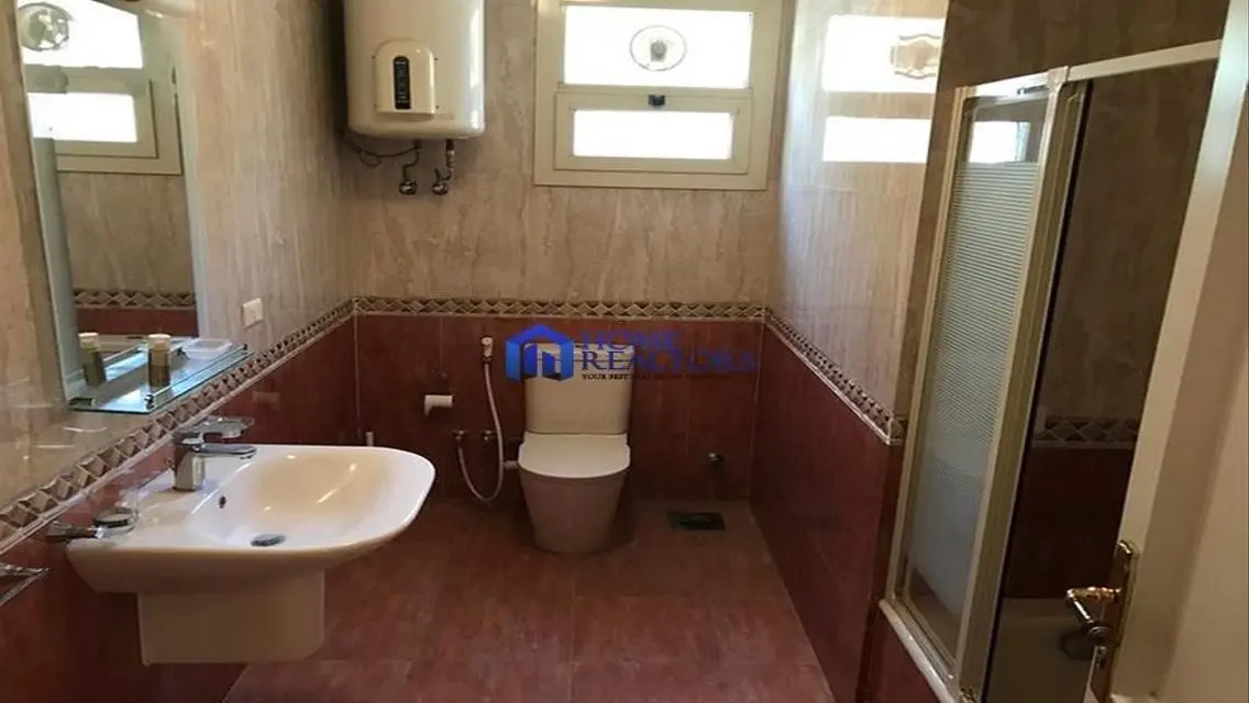 دوبلكس بحمام سباحة للايجار بالمعادي السرايات