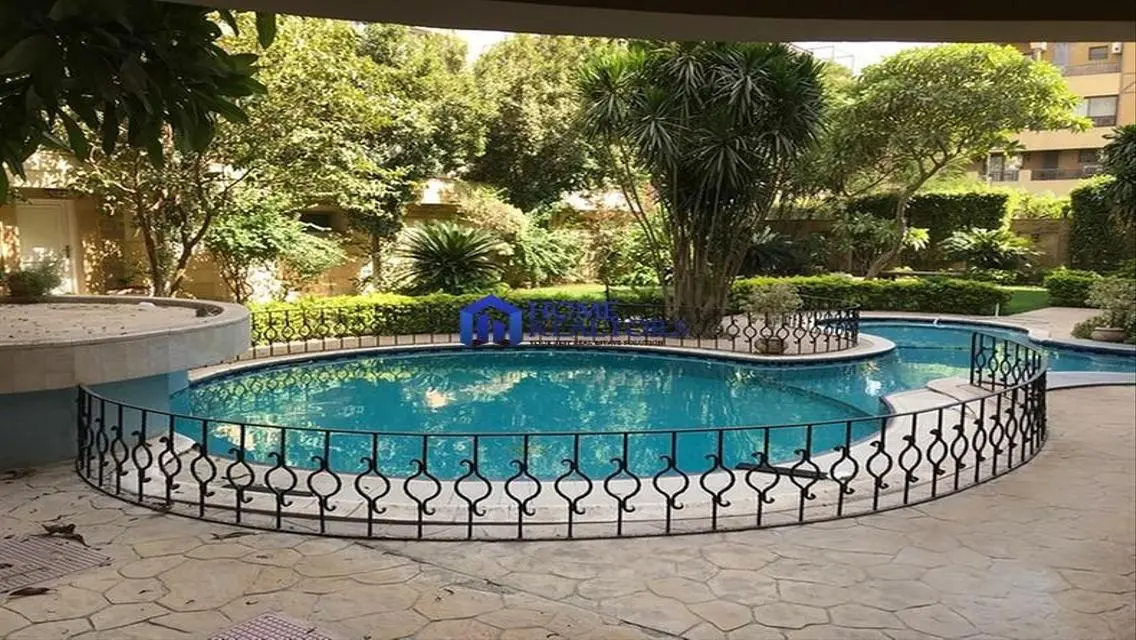 دوبلكس بحمام سباحة للايجار بالمعادي السرايات