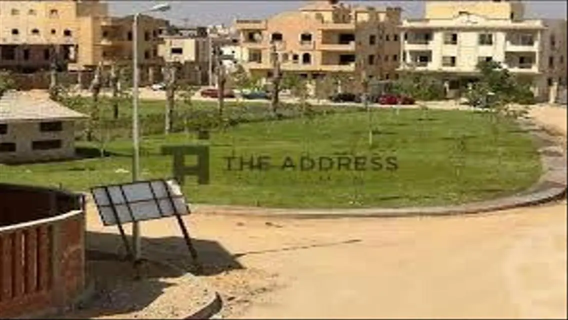 ارضي بجاردن بسعر مميز بجرين سكوير