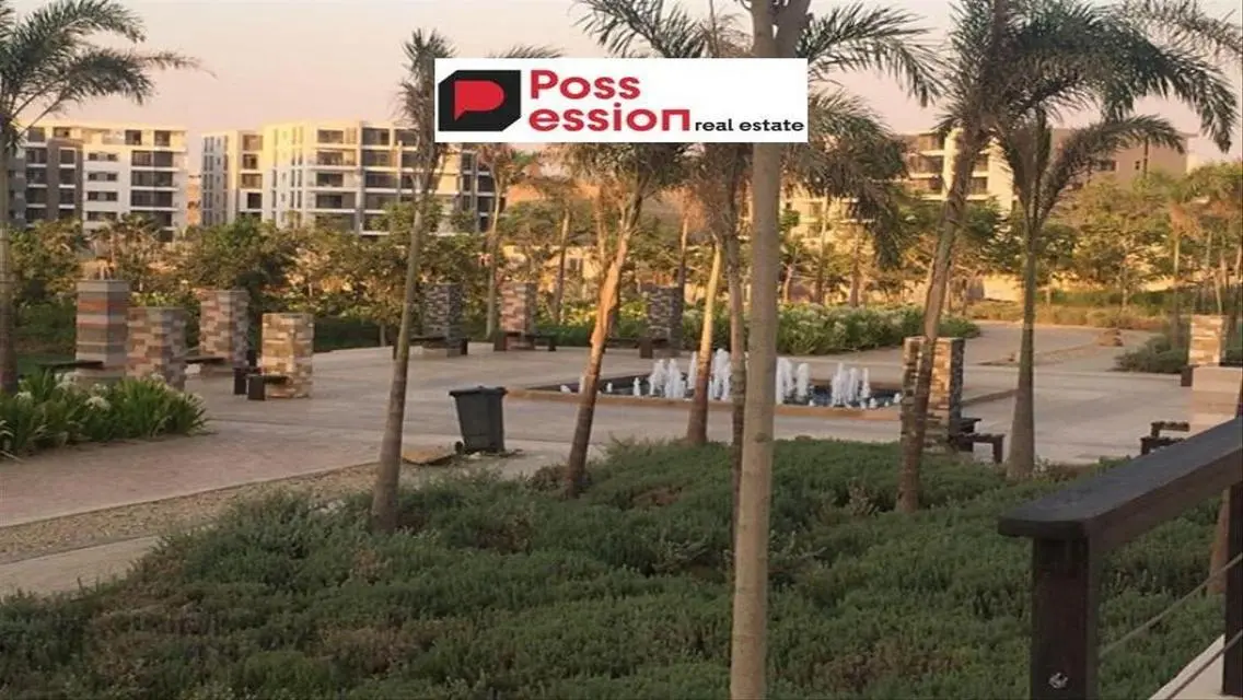 شقه دبل فيو بحري صريح 3 غرف امام مطار القاهره