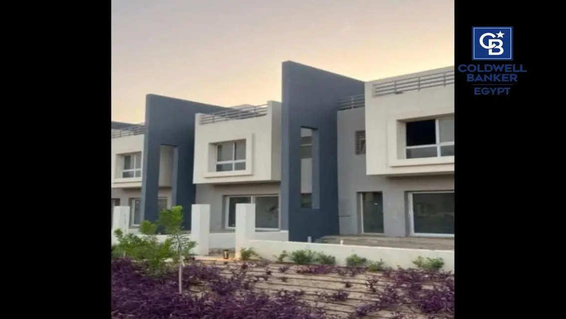 Twin house for sale in Hyde Park | Near Madinaty