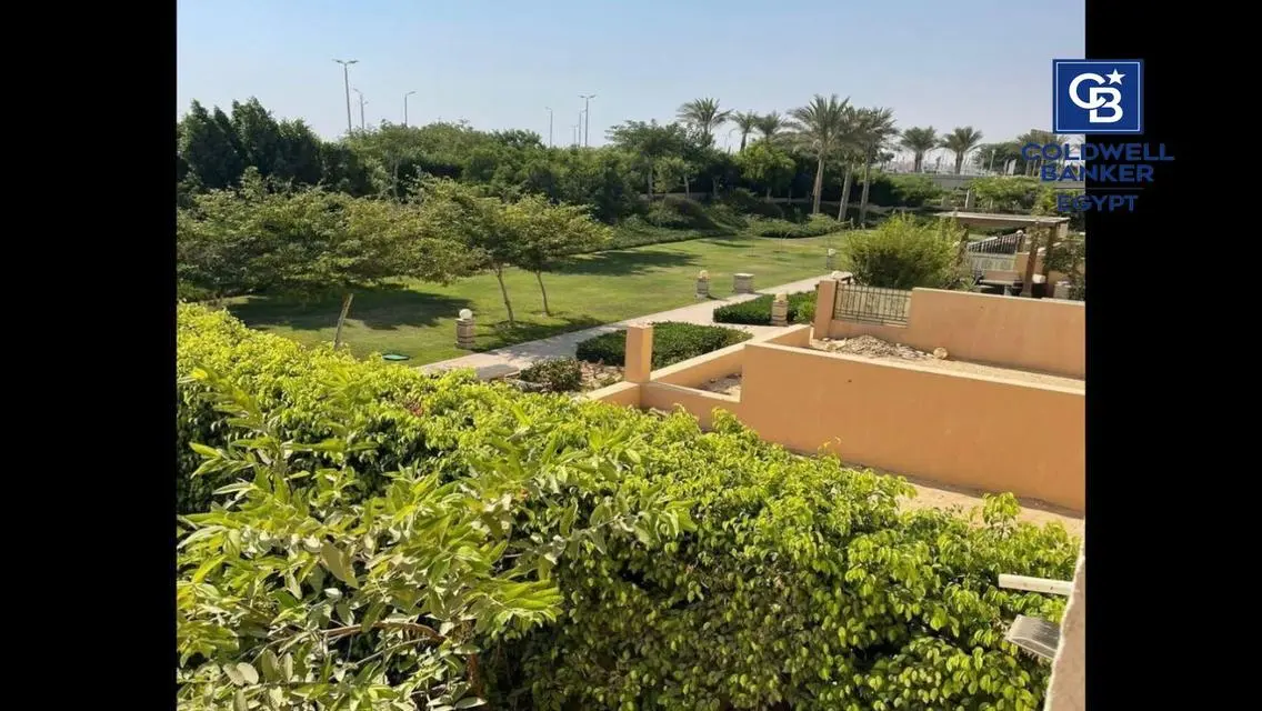 Villa for sale in Hyde Park compound at New Cairo