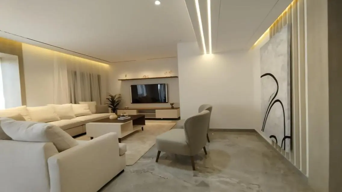 For Rent APT Furnished Modern 3B IN Eastown Sodic
