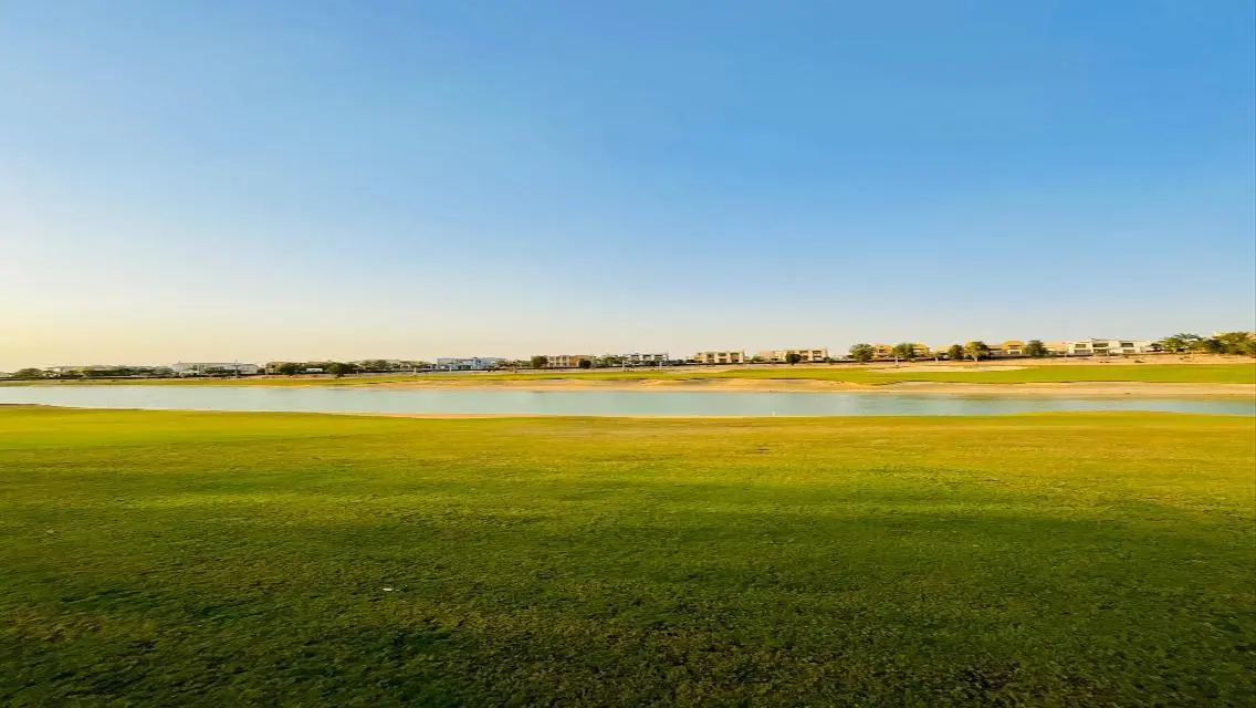 Golf corner view with garden and pool &amp; jacuzzi