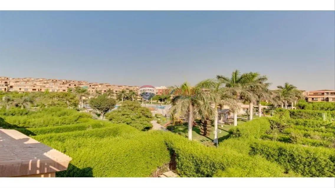 Luxurious twinhouse in Pyramids Walk Compound